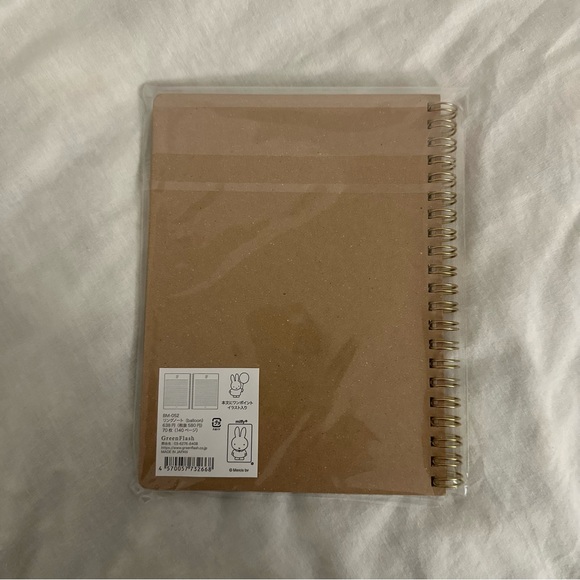 Miffy Notebook - Picture 2 of 2